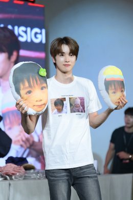 เอสเอ็ม ทรู (SM True) กับ ช้อปปี้ (Shopee) ร่วมเติมเต็มความสุขให้แฟนคลับชาวไทยของ RIIZE (ไรซ์) ในกิจกรรมสุดใกล้ชิด Shopee x RIIZE 'ODYSSEY' SWEET CAFE & FANSIGN EVENT แฮชแท็กของงานทะยานสู่อันดับ 1 ด้วยยอดสูงถึง 9 แสนโพสต์